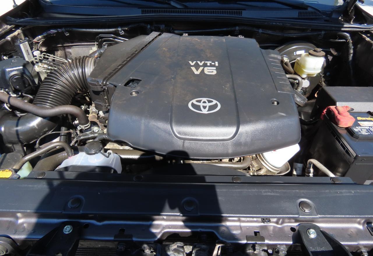 2012 TOYOTA TACOMA
