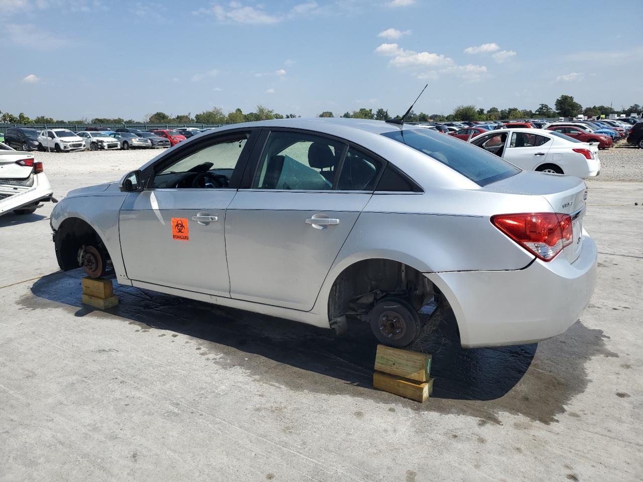 2011 CHEVROLET CRUZE
