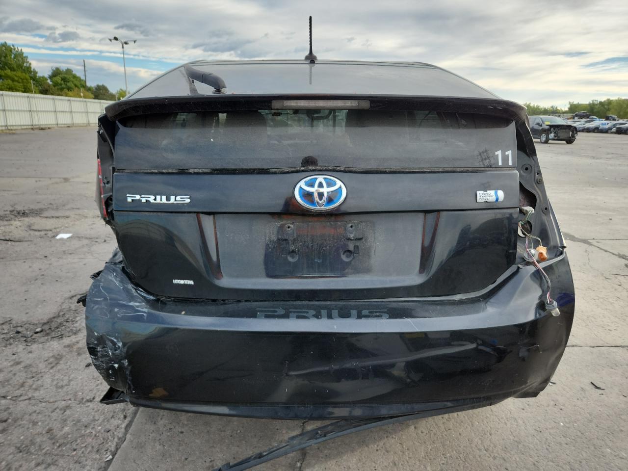 2011 TOYOTA PRIUS