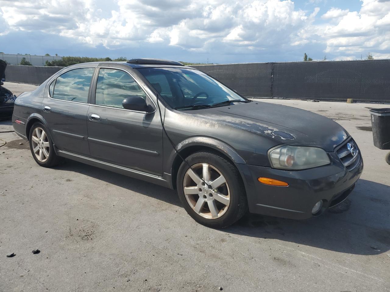2003 NISSAN Maxima