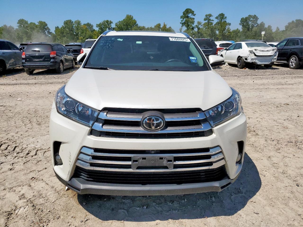2018 TOYOTA HIGHLANDER