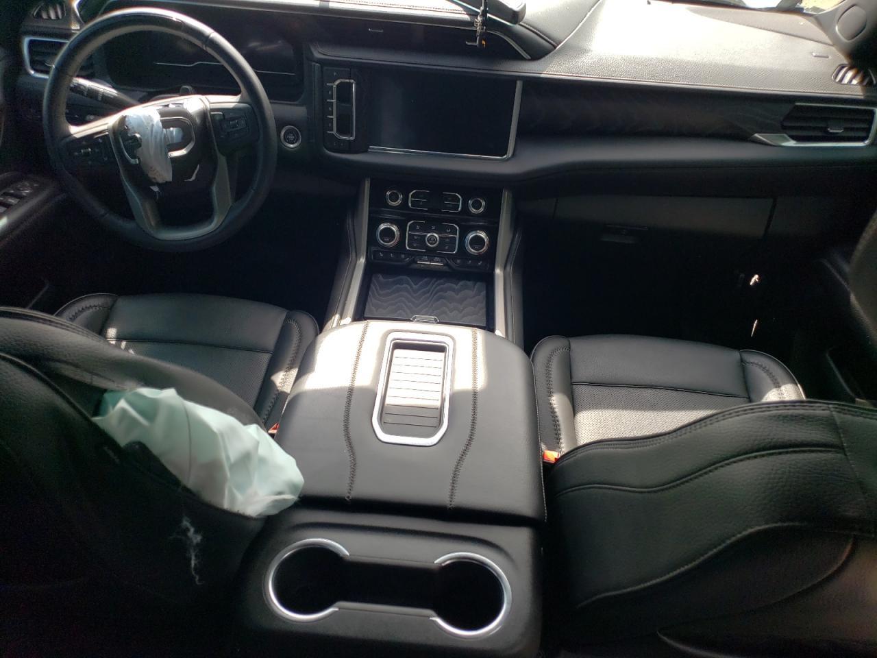 2023 GMC Yukon XL
