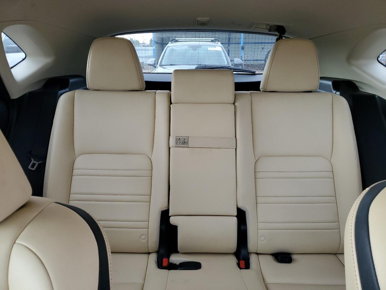 2015 LEXUS NX 200T