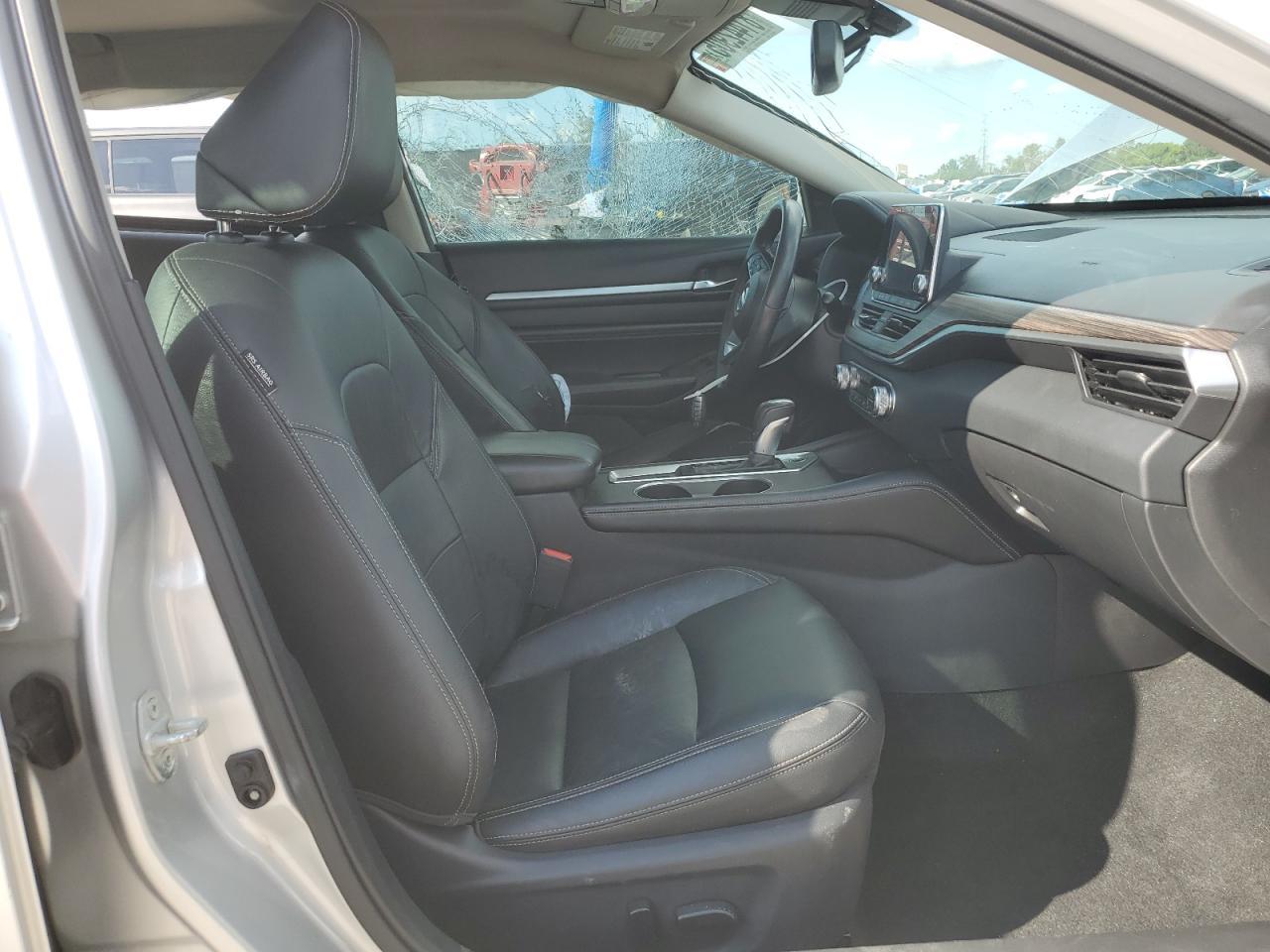 2019 NISSAN ALTIMA