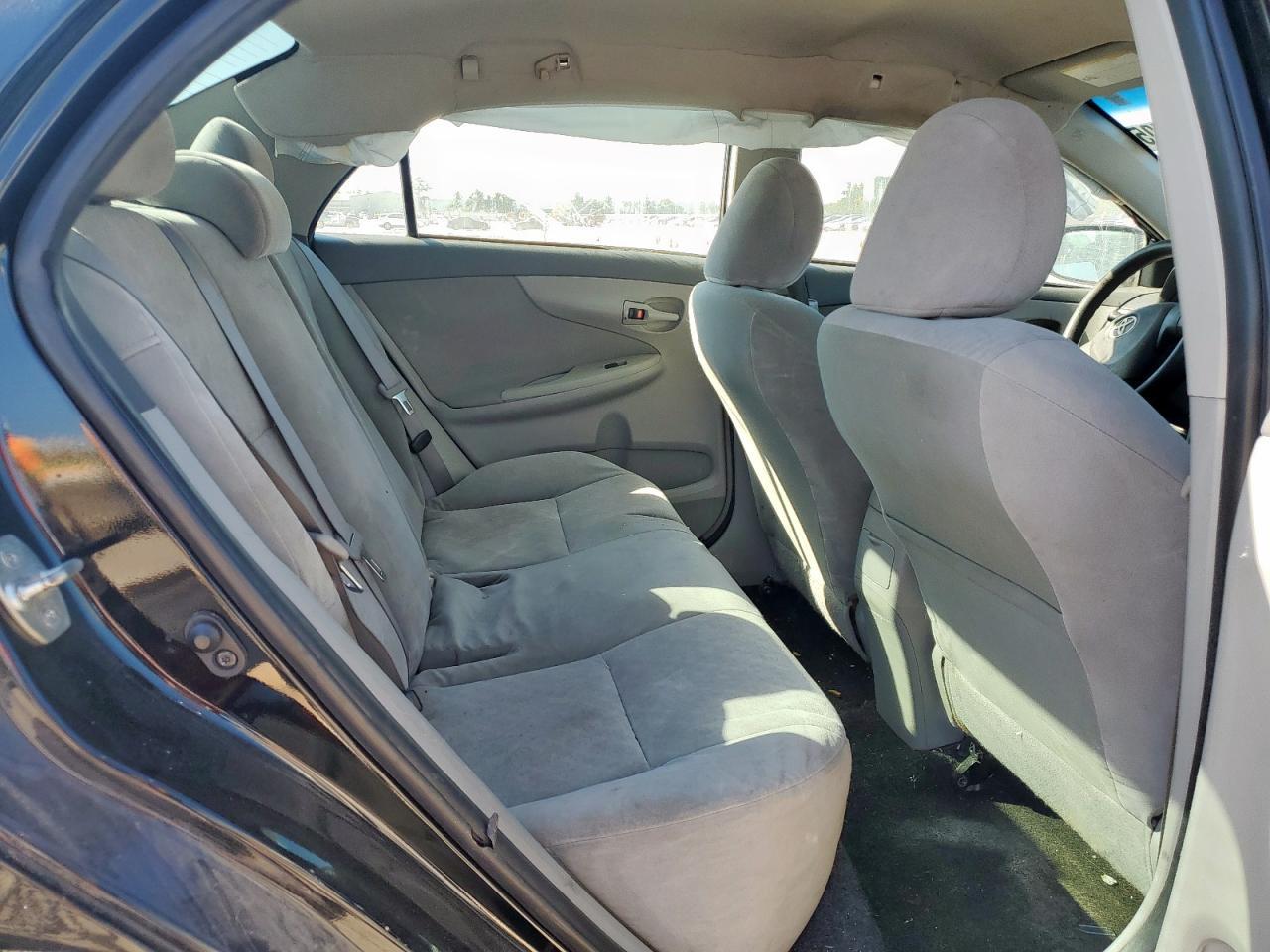 2009 TOYOTA COROLLA