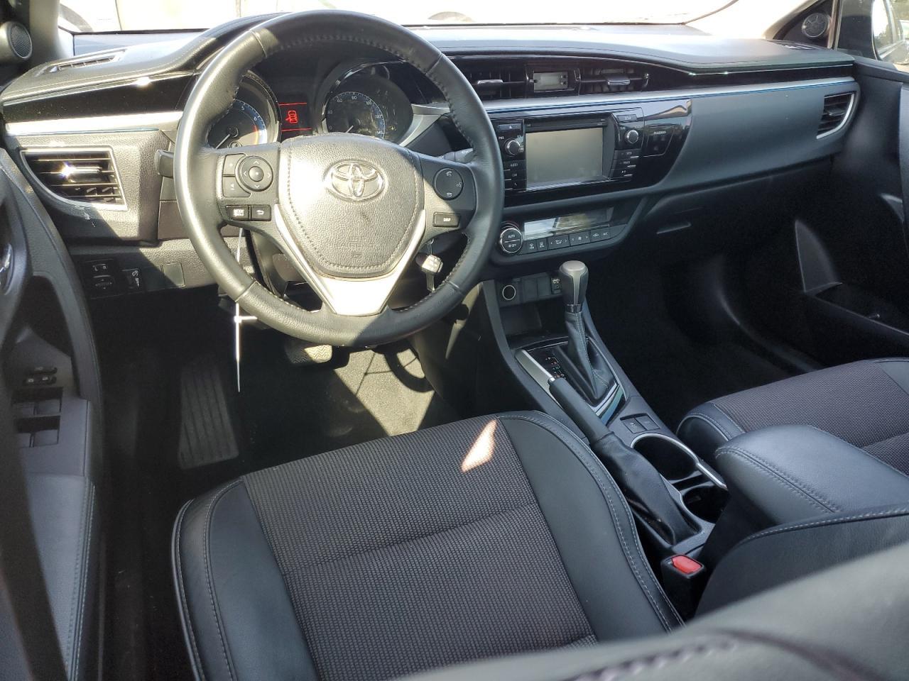 2016 TOYOTA COROLLA