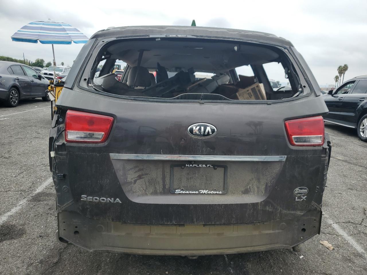 2016 KIA SEDONA