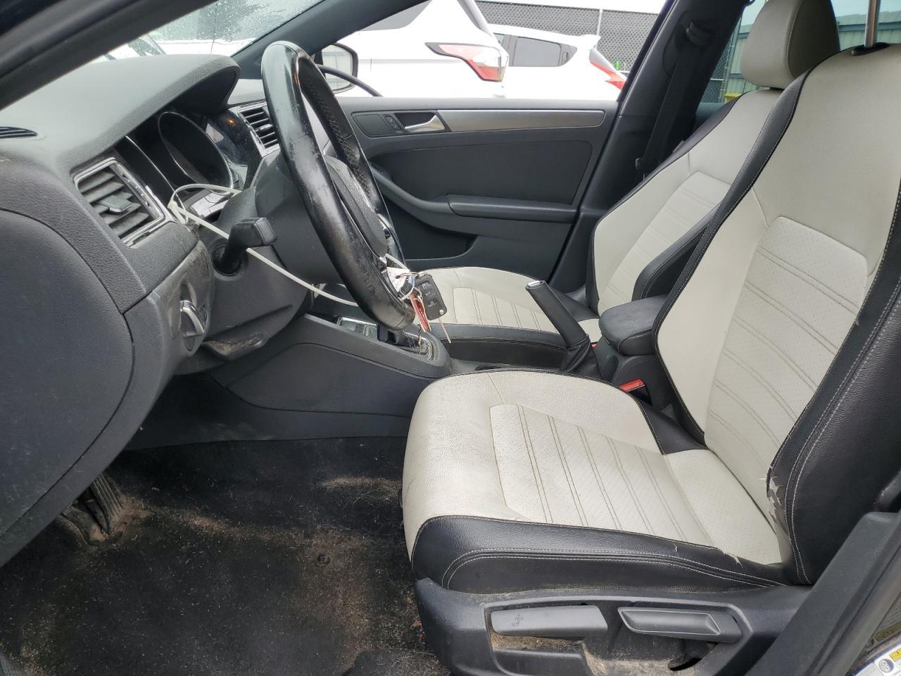 2016 VOLKSWAGEN JETTA