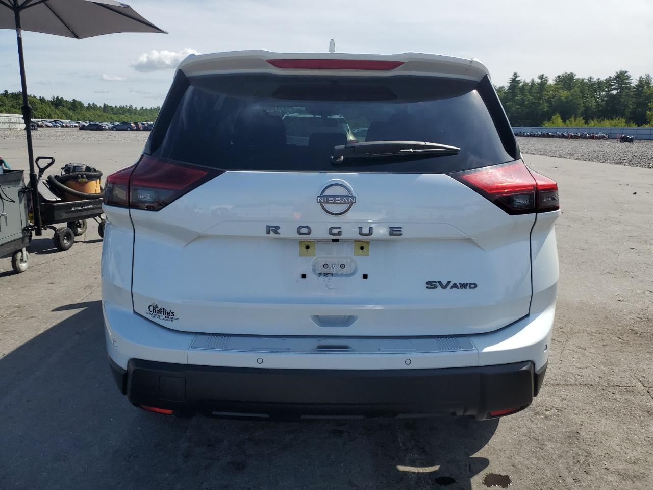 2024 NISSAN ROGUE