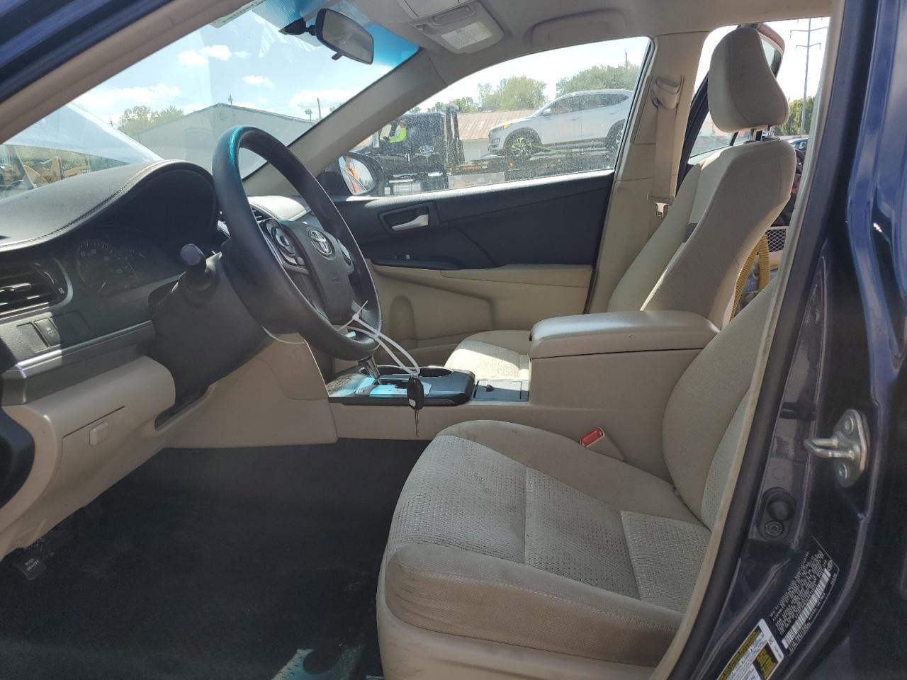 2014 TOYOTA CAMRY