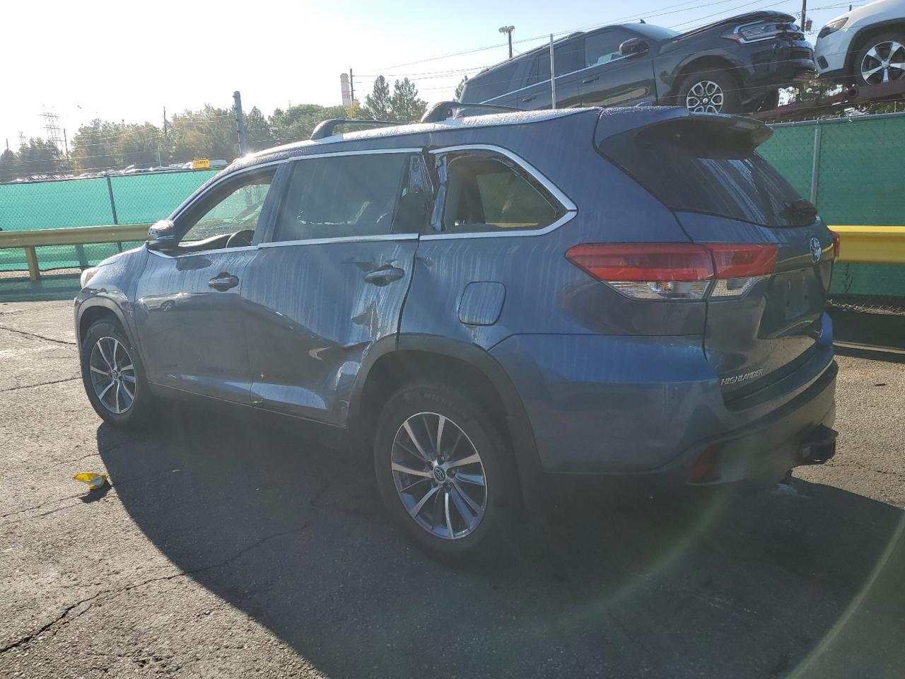 2019 TOYOTA HIGHLANDER