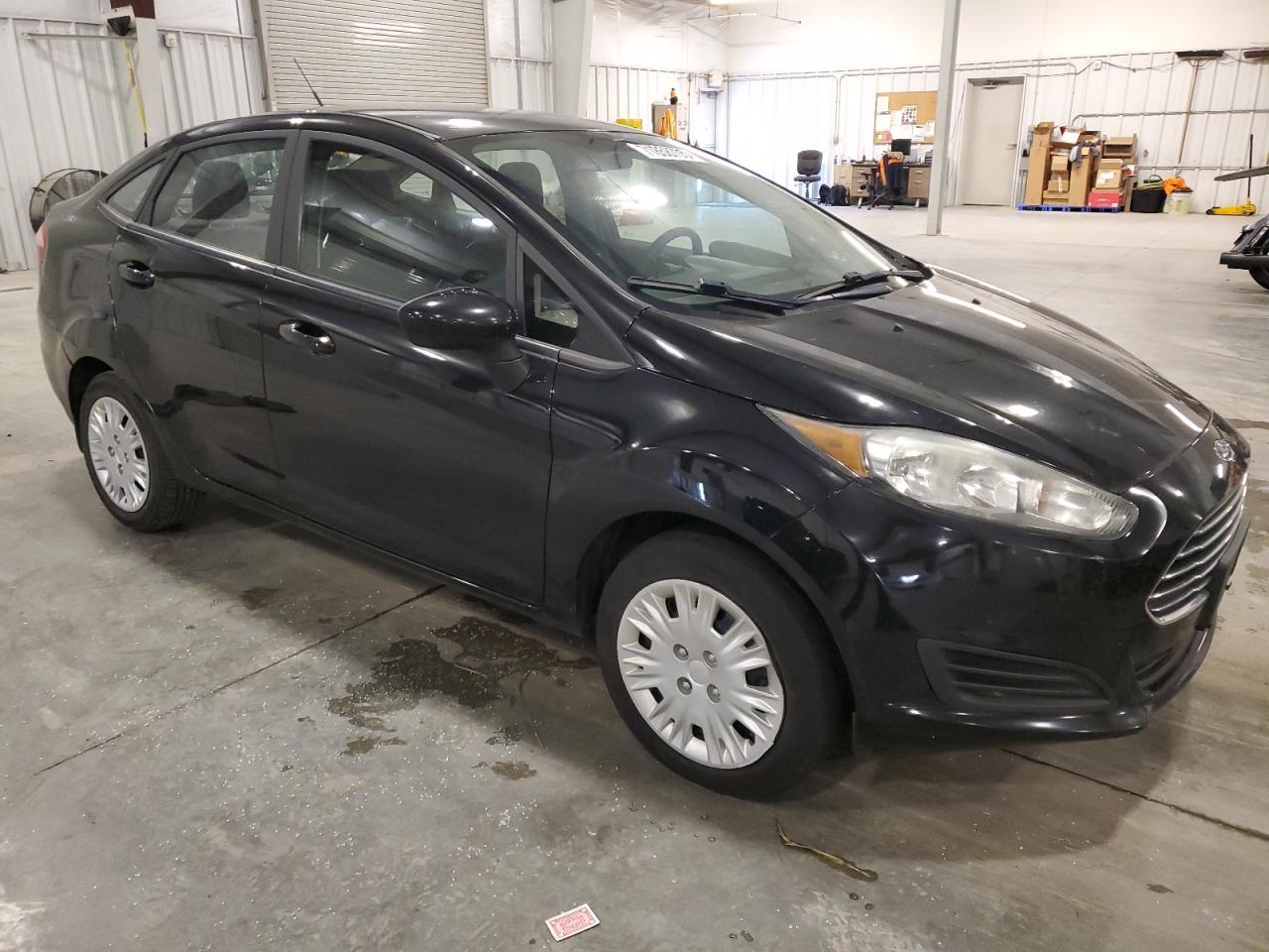 2016 FORD Fiesta