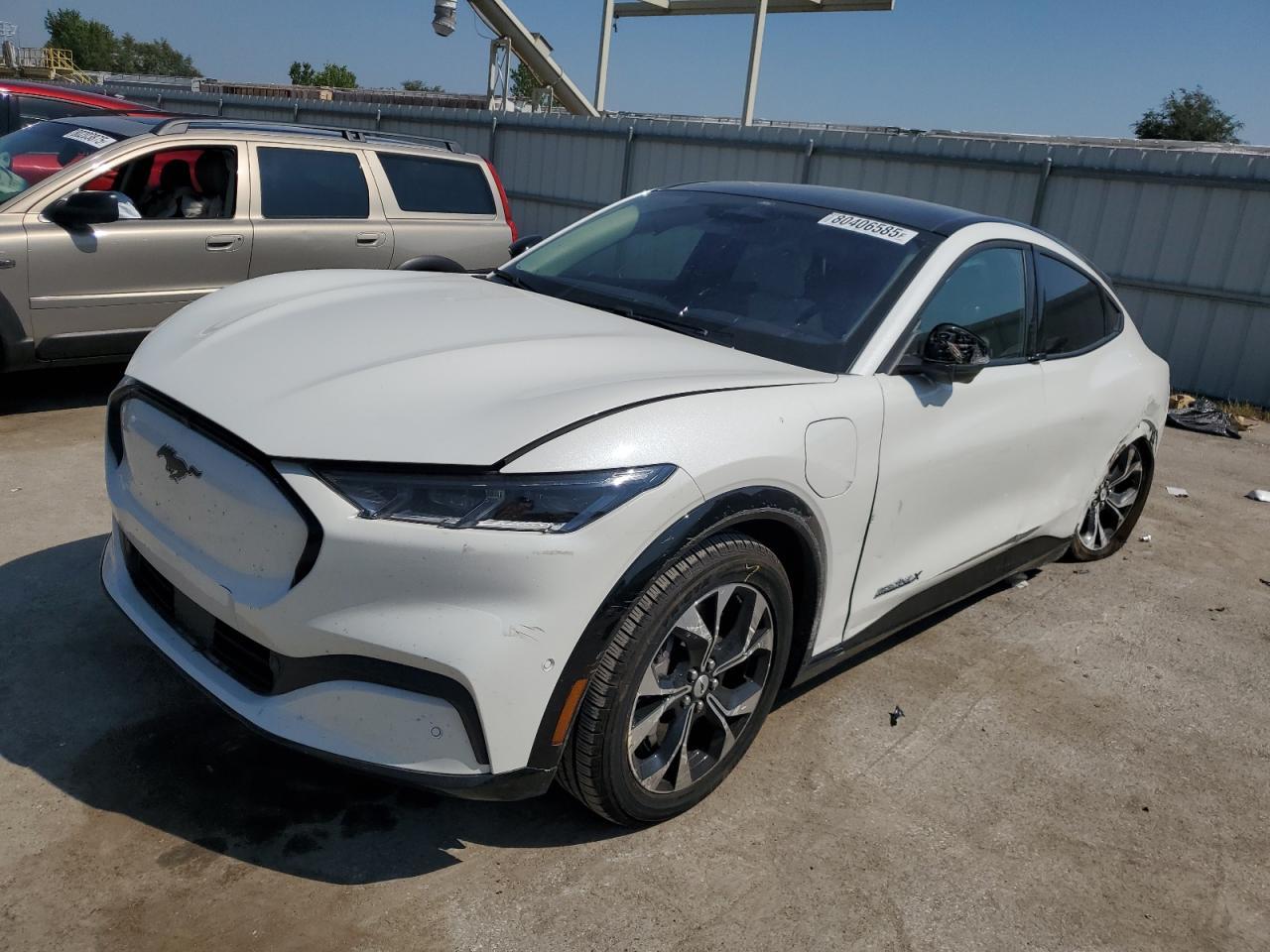 2021 FORD Mustang Mach-E