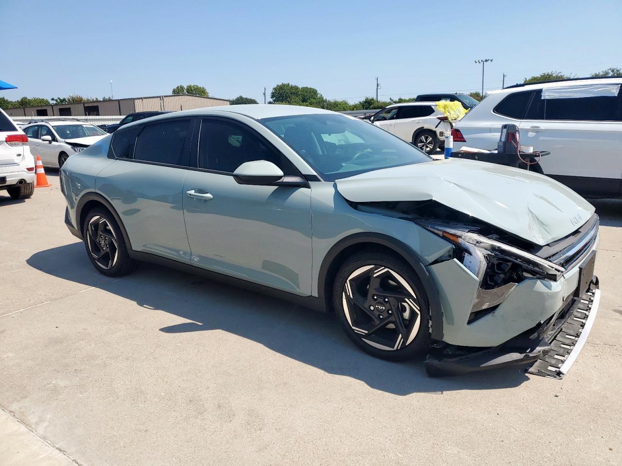 2025 KIA K4
