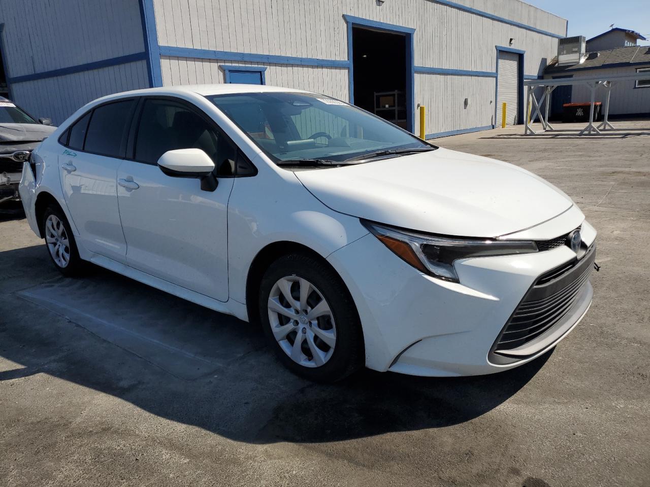 2023 TOYOTA COROLLA