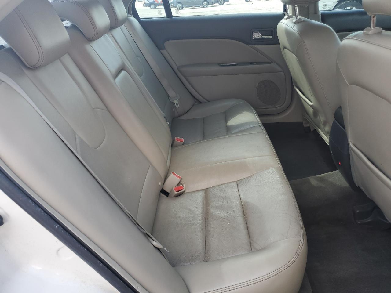 2010 FORD FUSION