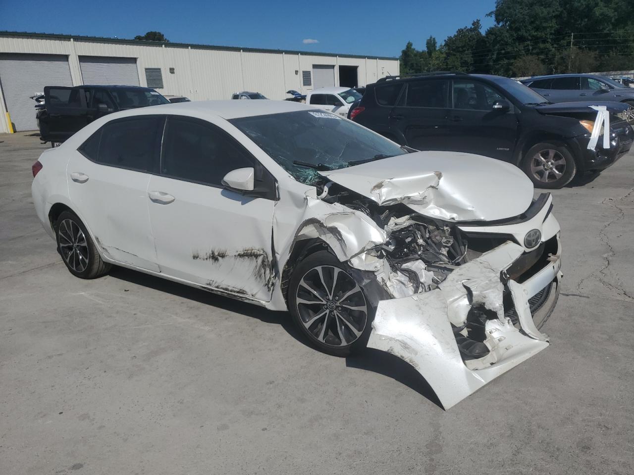 2017 TOYOTA COROLLA