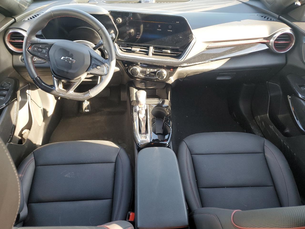 2025 CHEVROLET TRAX