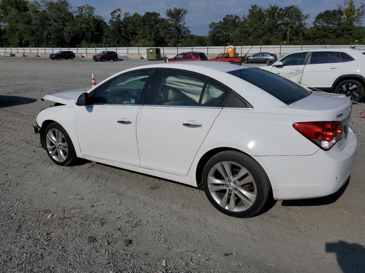 2011 CHEVROLET CRUZE