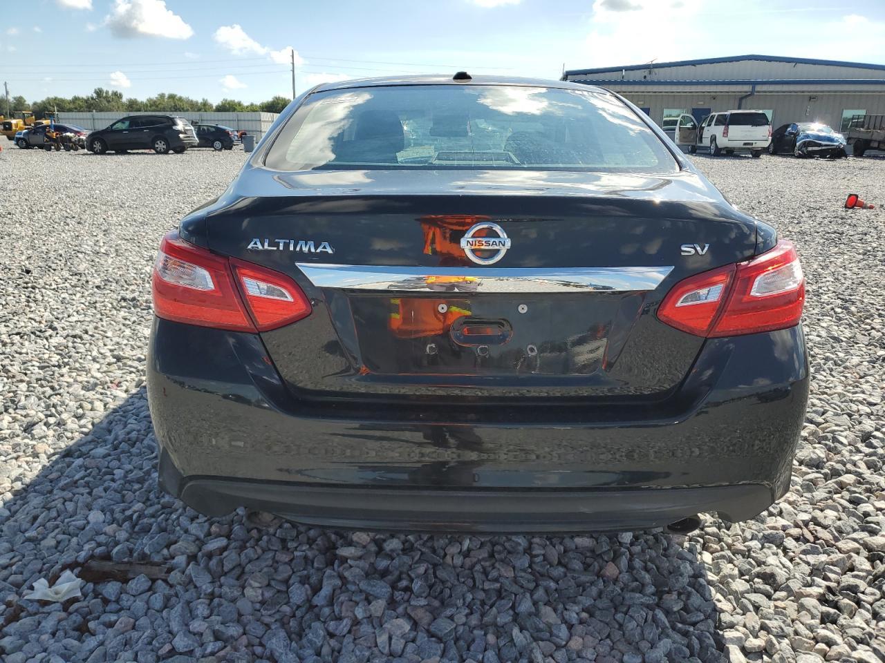 2017 NISSAN ALTIMA