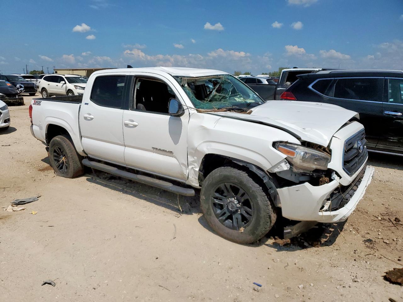2016 TOYOTA TACOMA