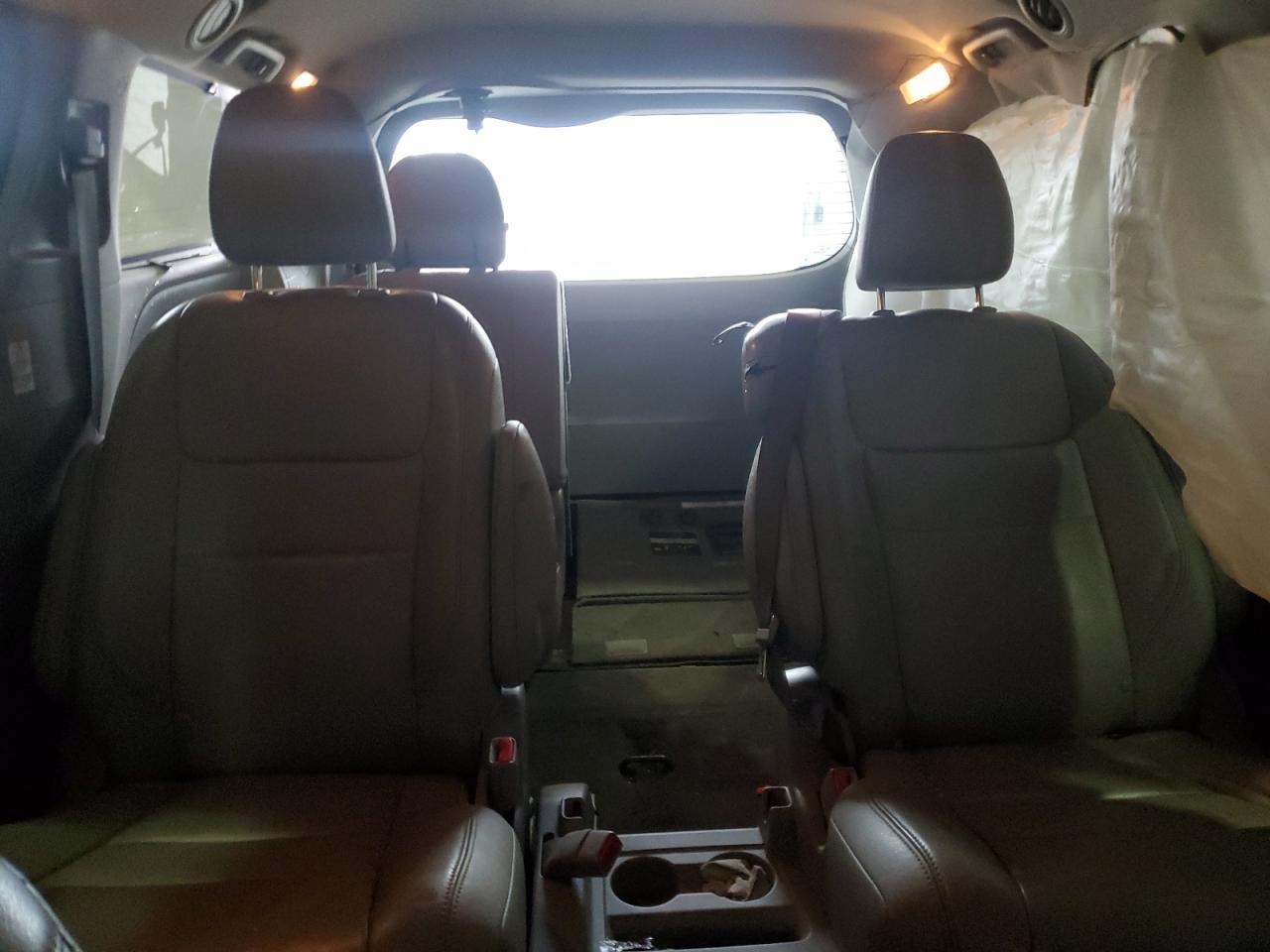 2015 TOYOTA SIENNA