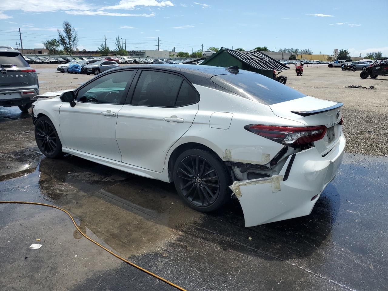 2022 TOYOTA CAMRY