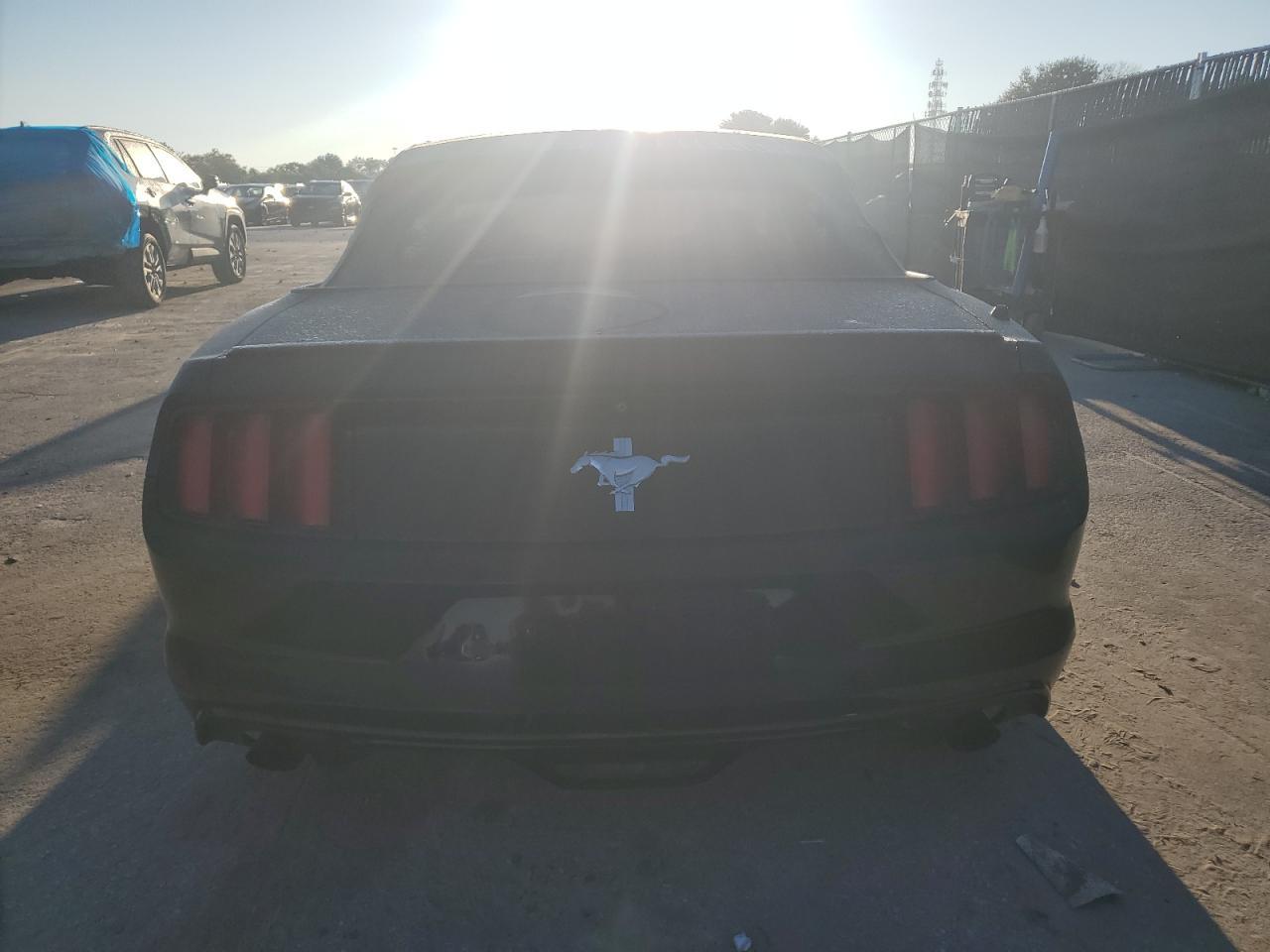 2015 FORD MUSTANG