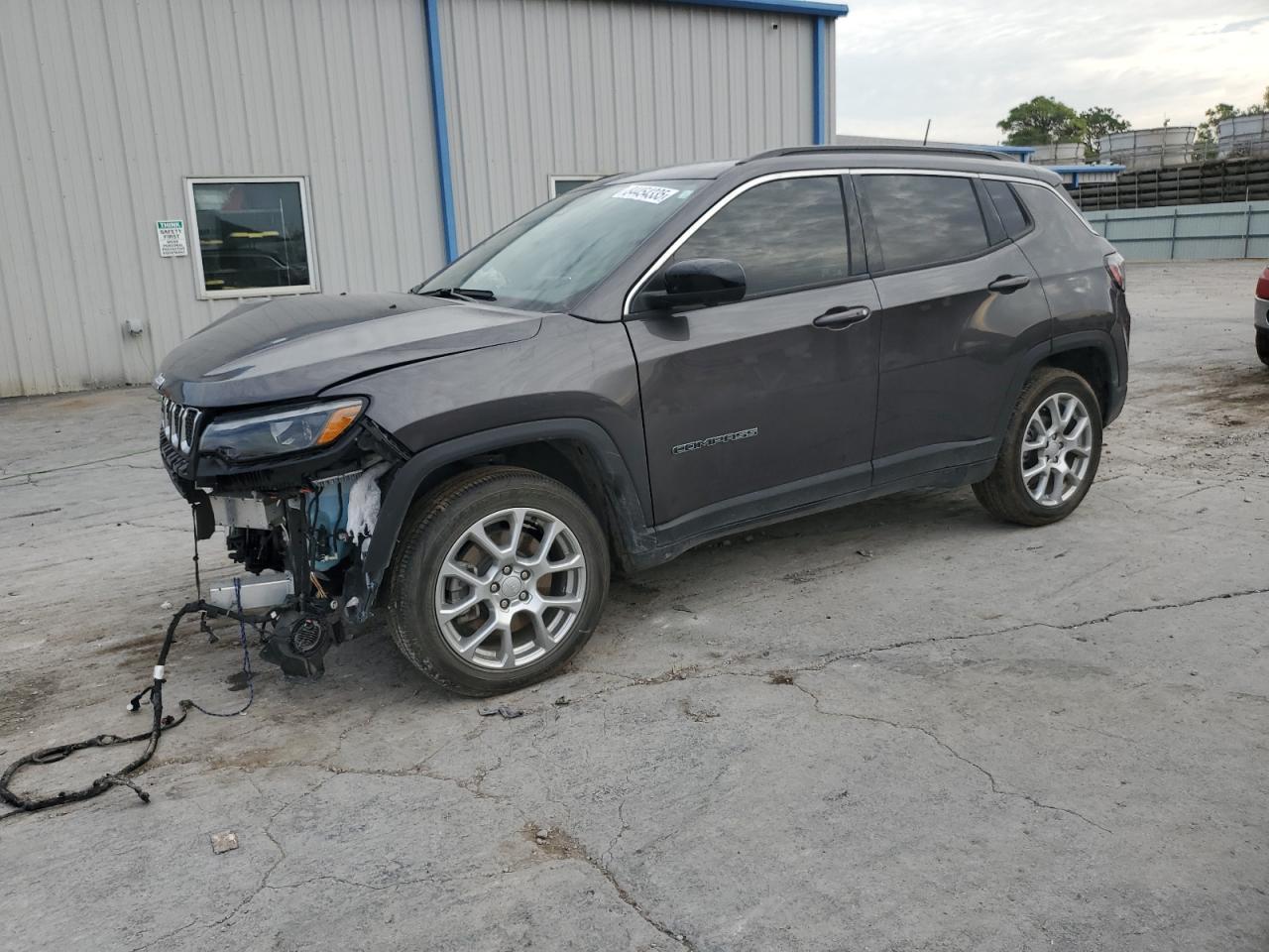 2023 JEEP Compass