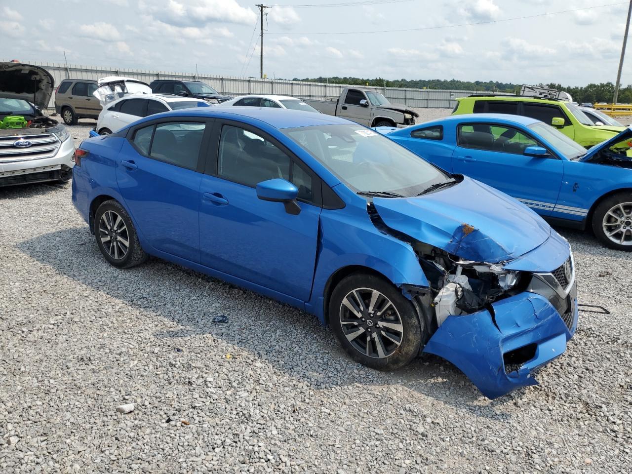 2022 NISSAN VERSA