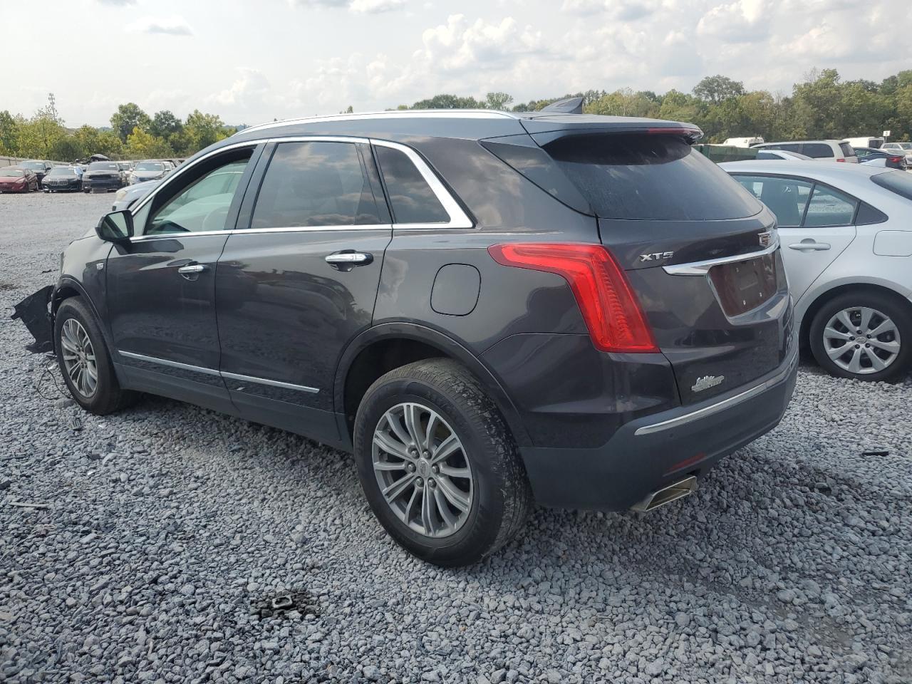 2017 CADILLAC XT5