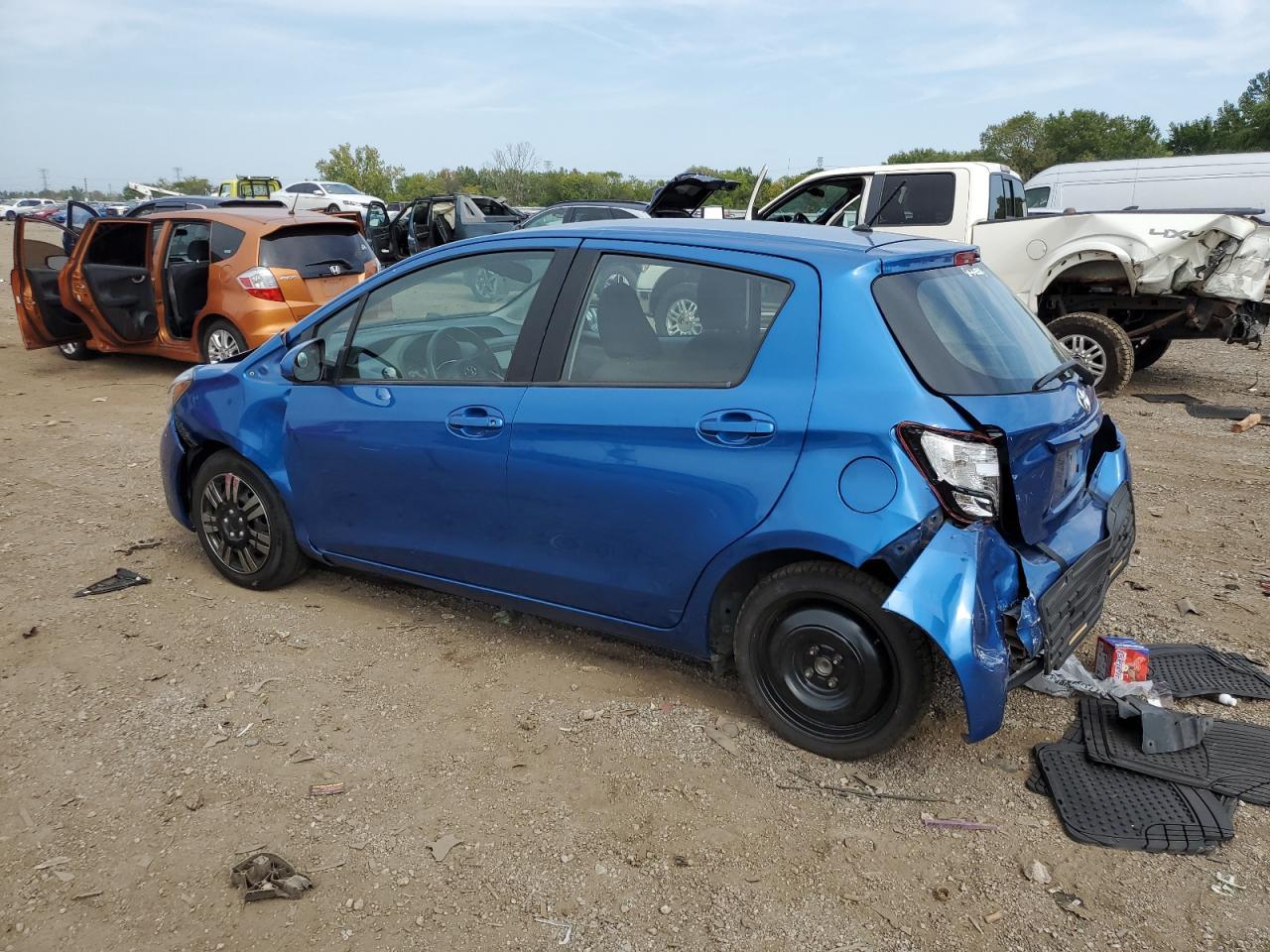 2016 TOYOTA YARIS