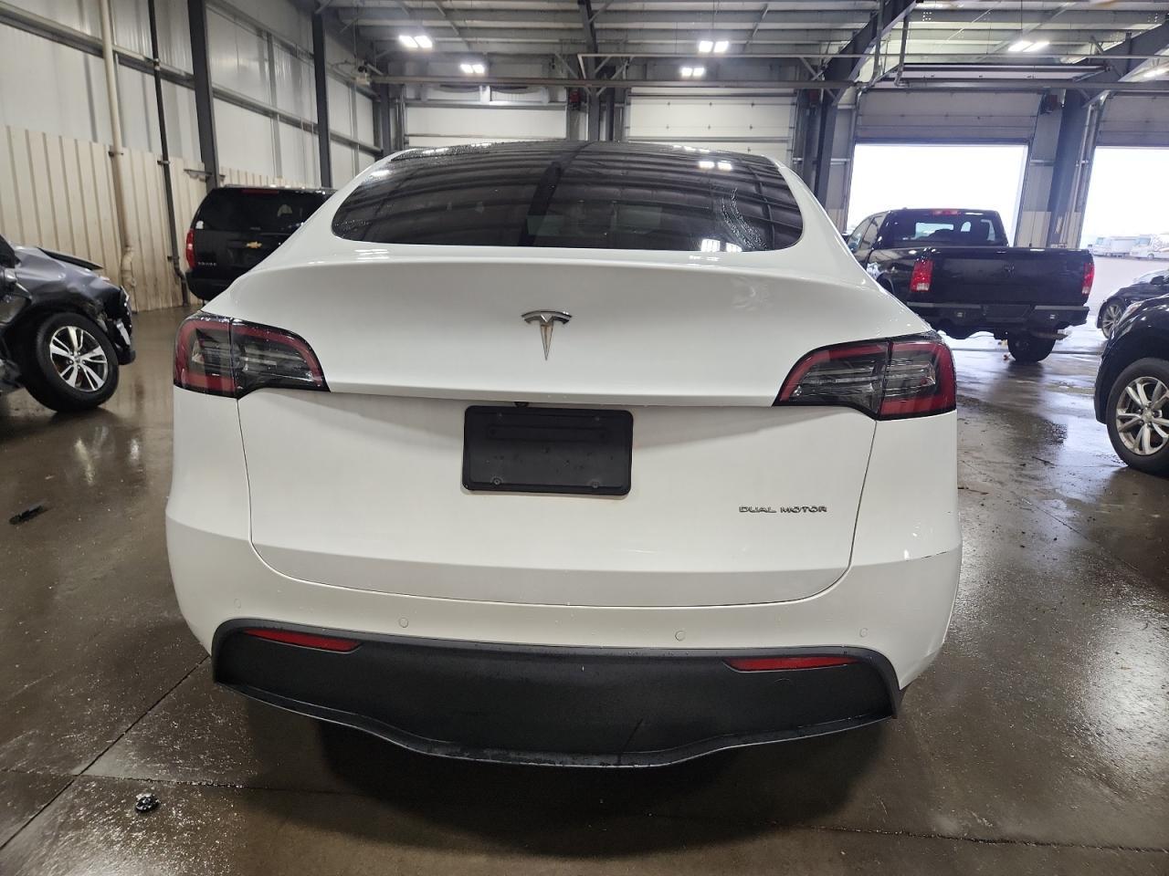 2020 TESLA MODEL Y