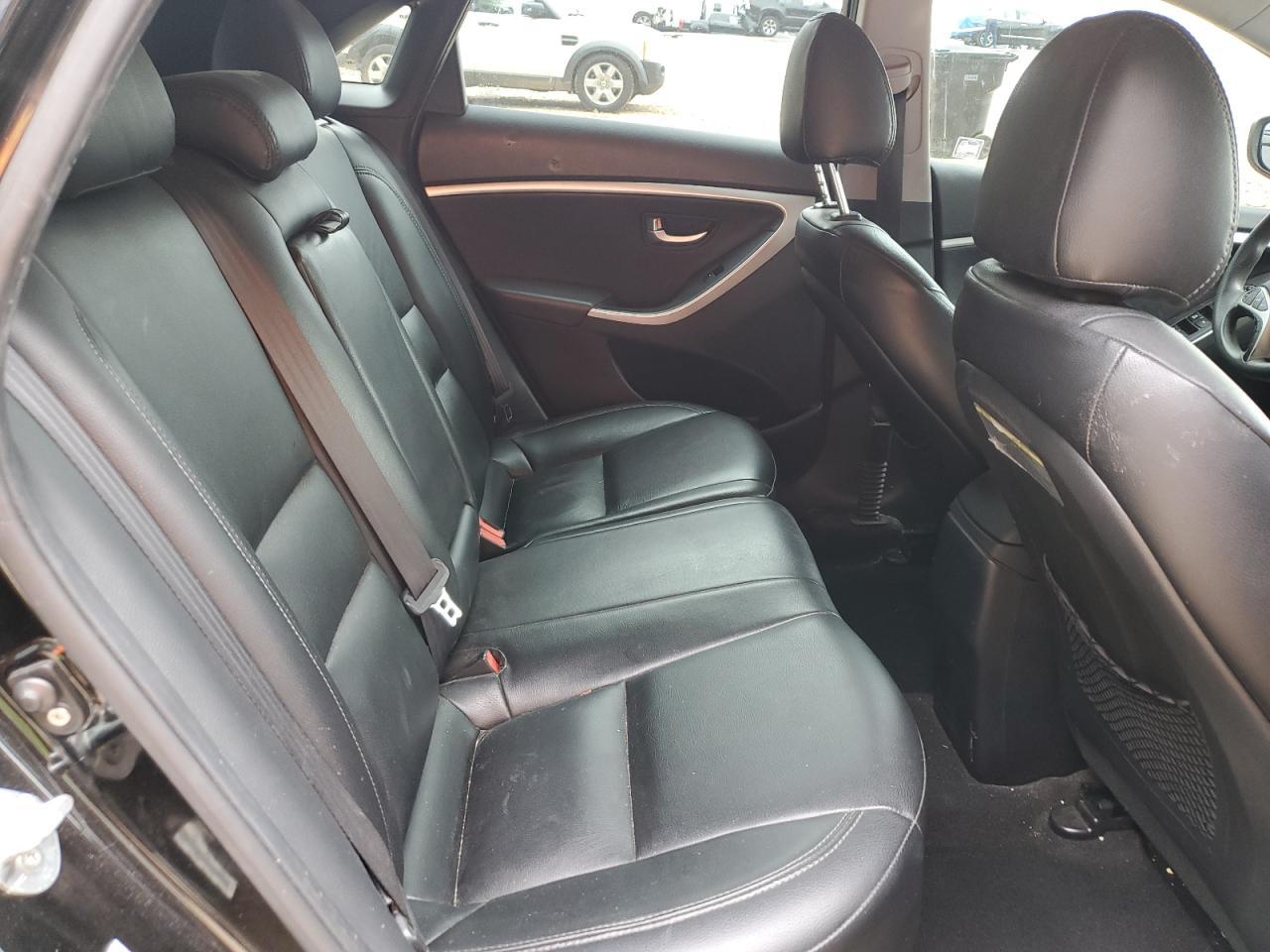 2015 HYUNDAI ELANTRA