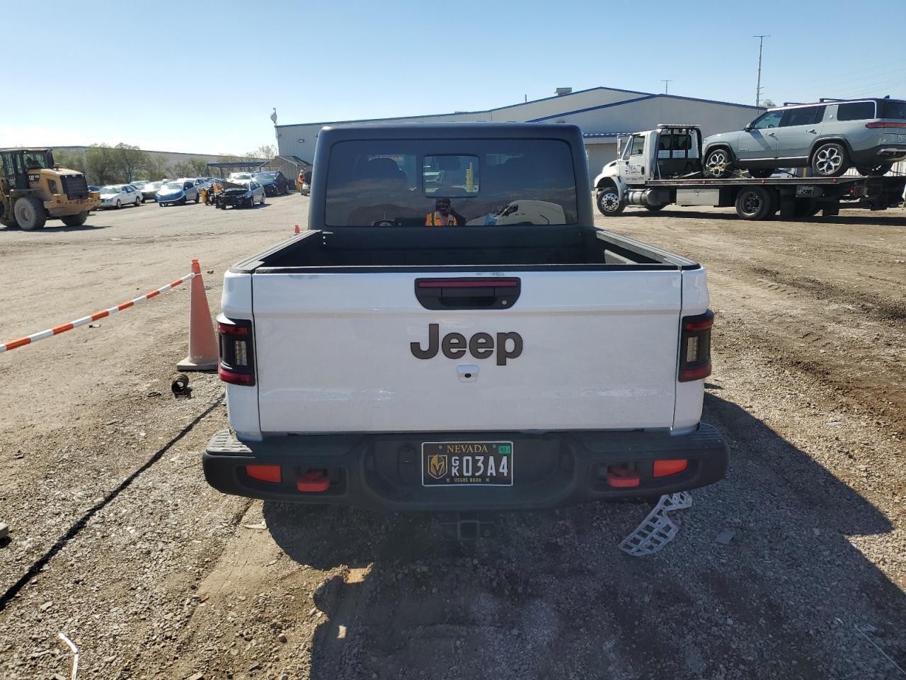 2024 JEEP Gladiator
