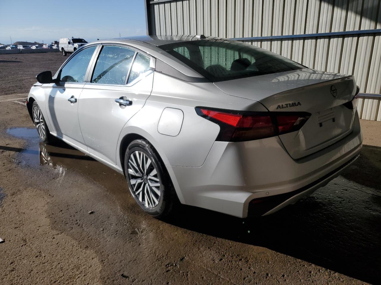 2025 NISSAN ALTIMA