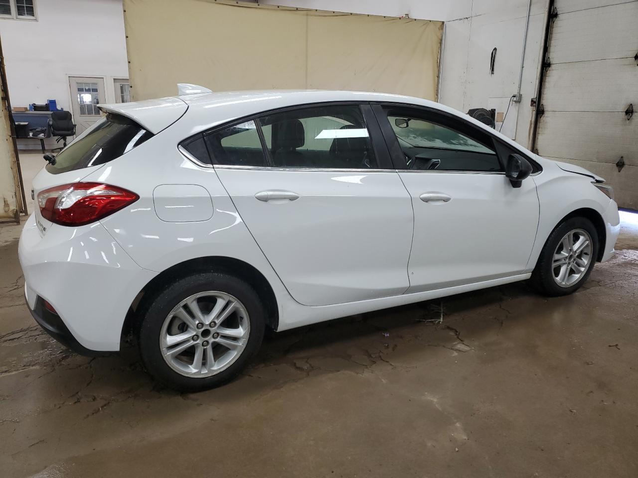 2018 CHEVROLET CRUZE