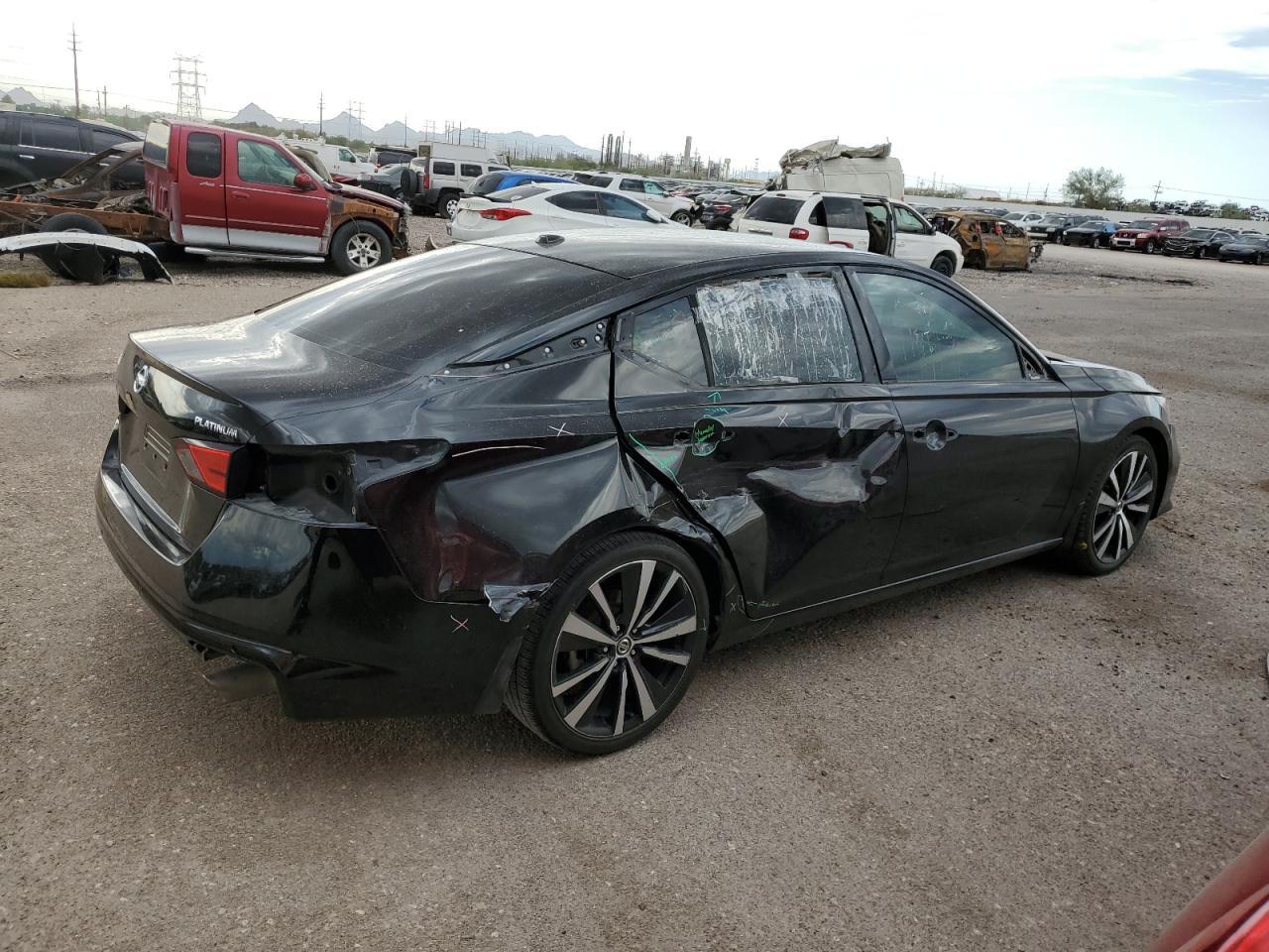 2019 NISSAN ALTIMA