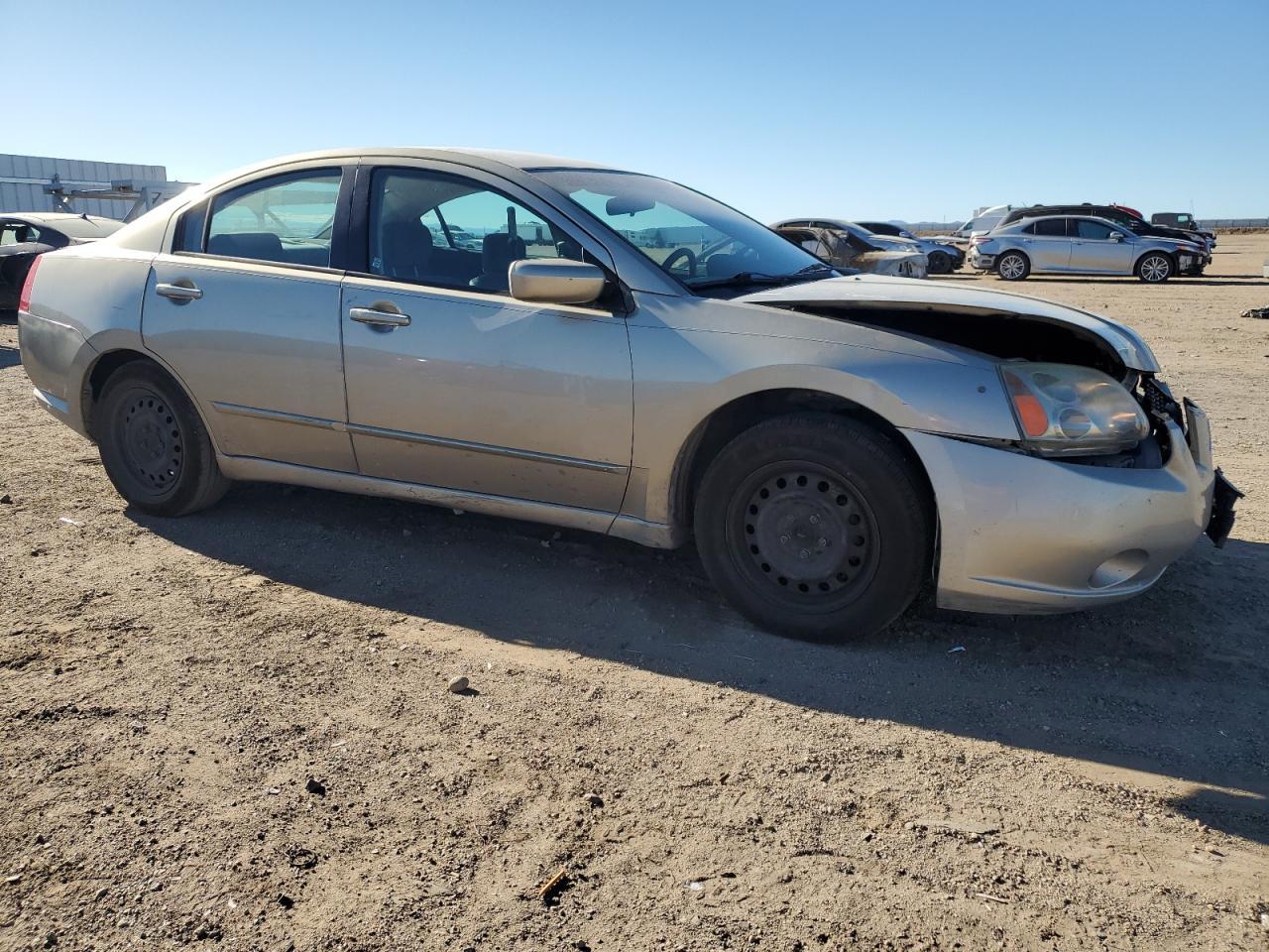 2004 MITSUBISHI Galant