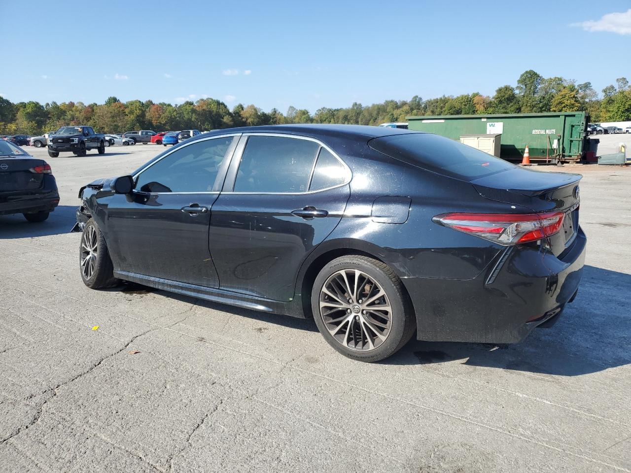 2018 TOYOTA CAMRY
