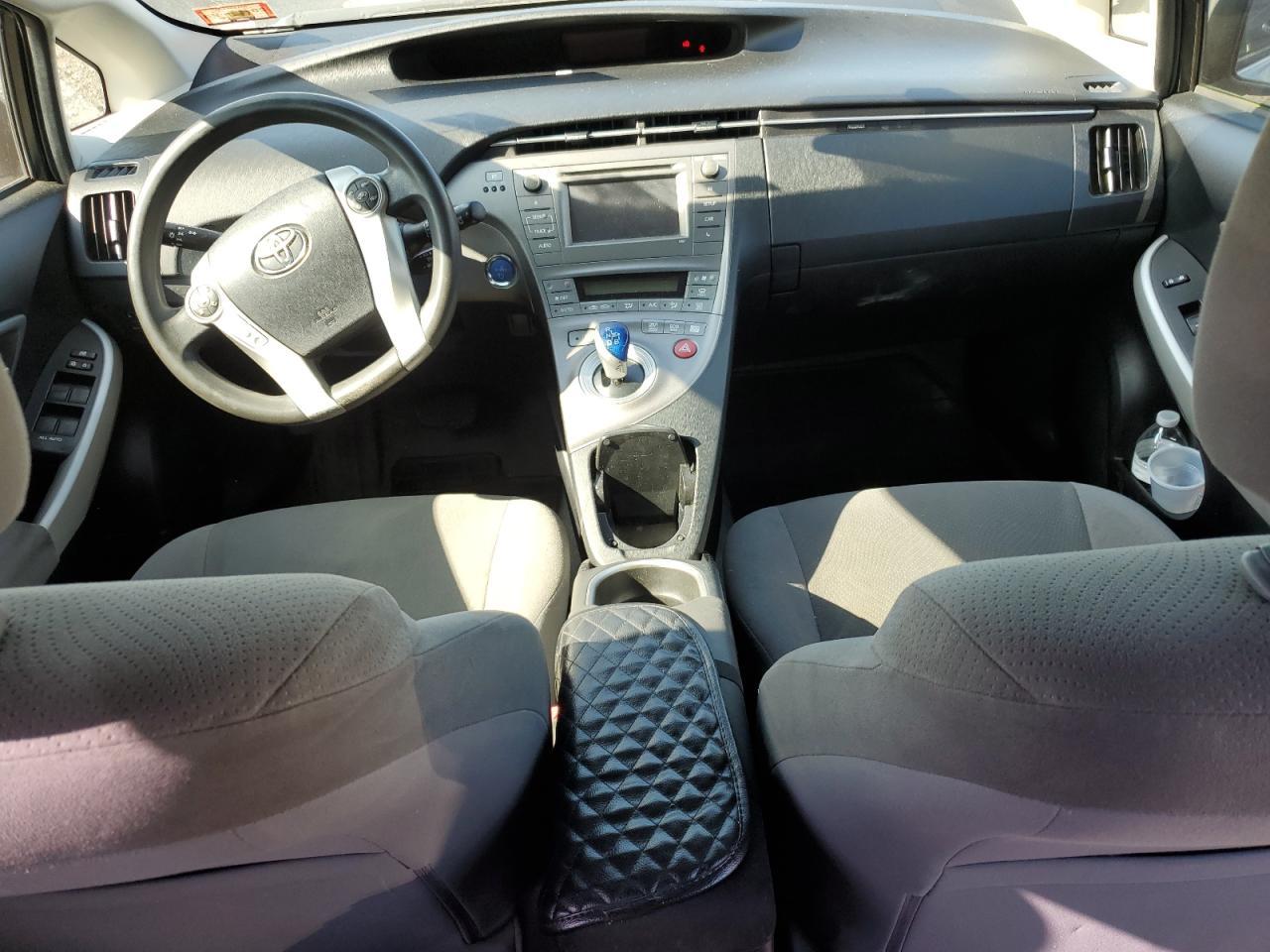 2012 TOYOTA PRIUS