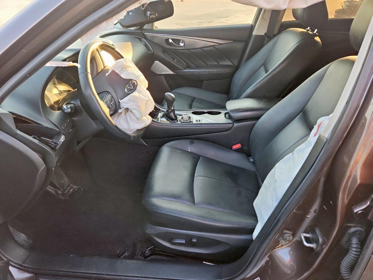 2017 INFINITI Q50