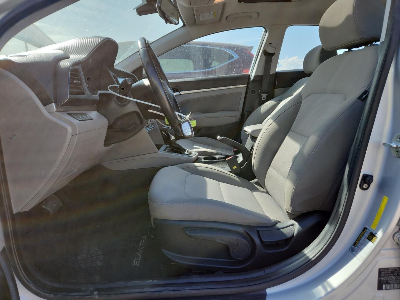 2019 HYUNDAI ELANTRA