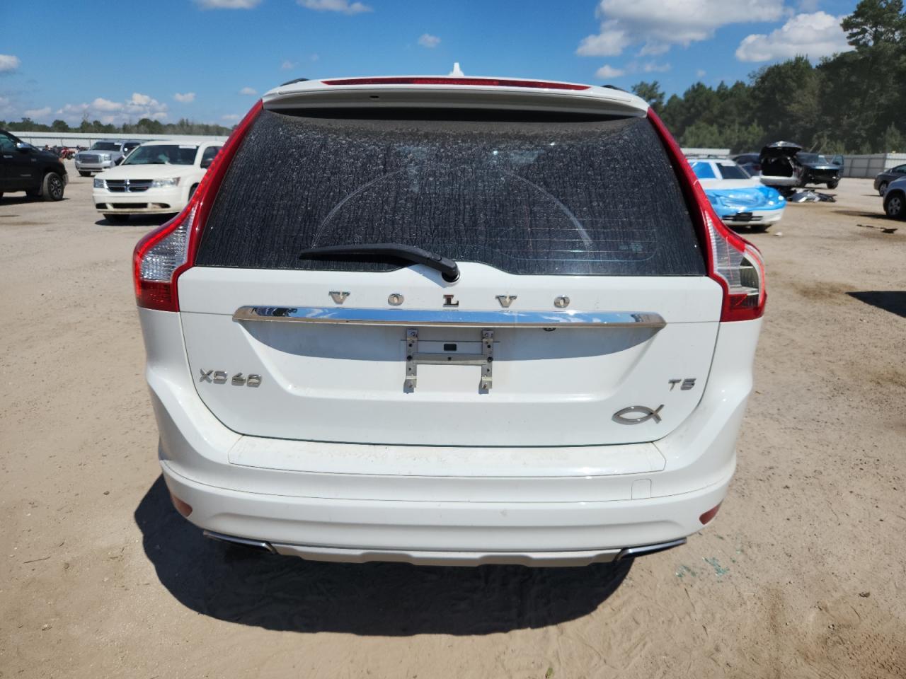 2017 VOLVO XC60