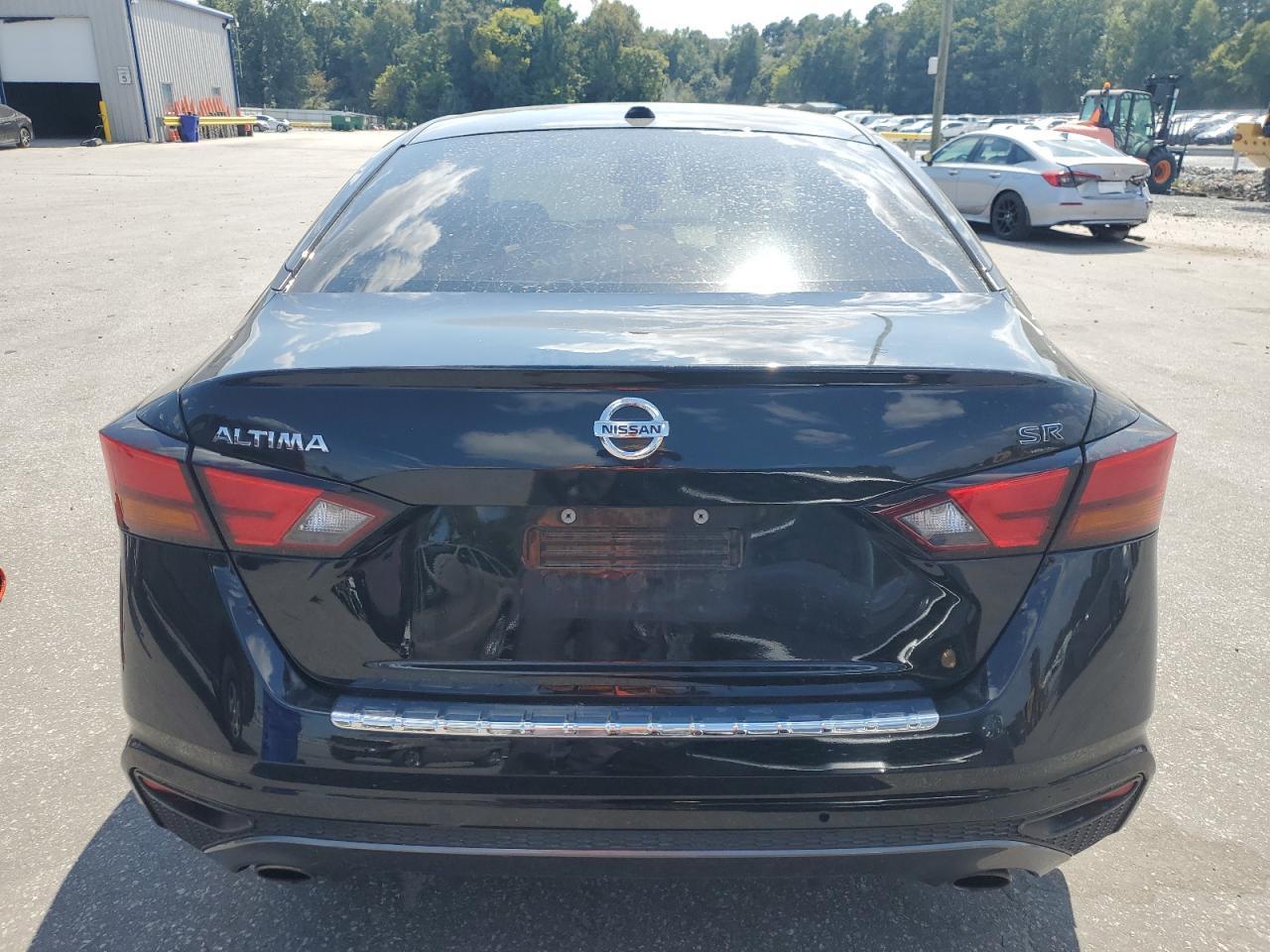 2021 NISSAN ALTIMA