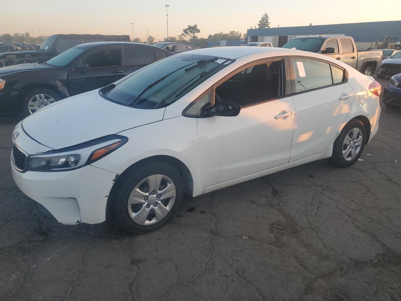 2017 KIA FORTE