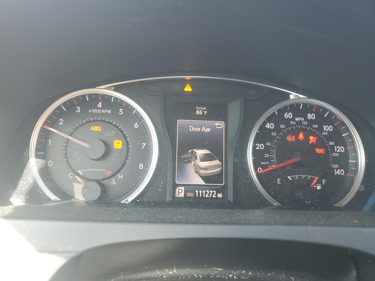 2016 TOYOTA CAMRY