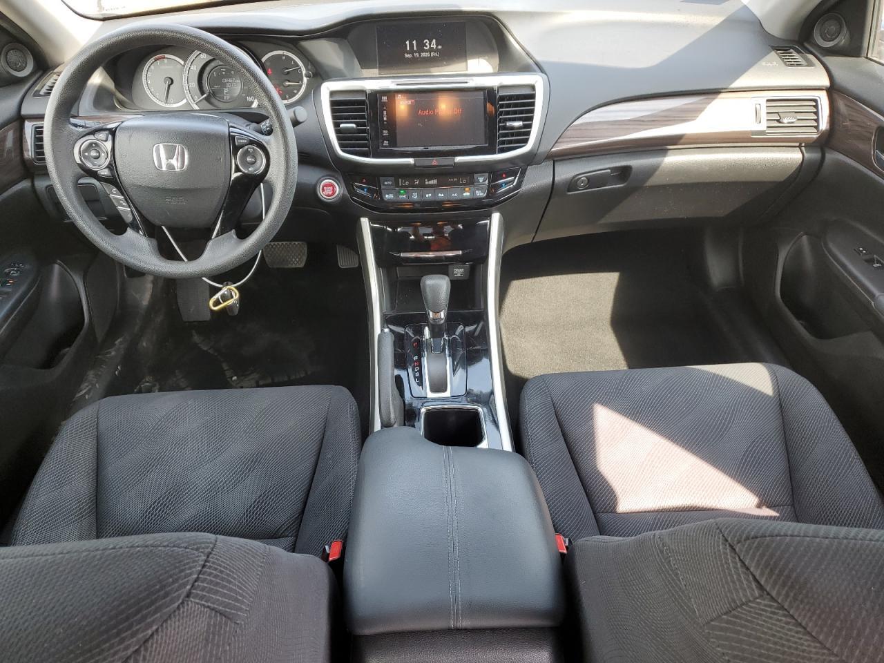 2017 HONDA ACCORD