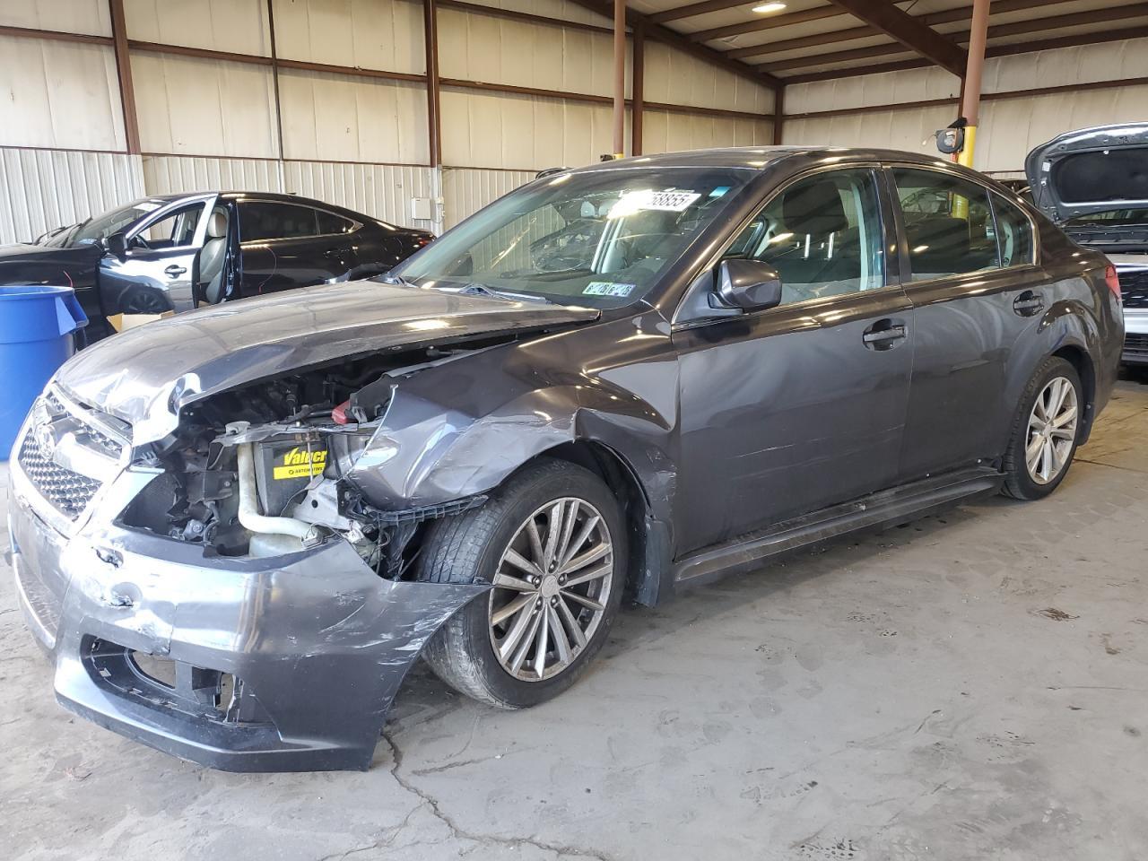 2013 SUBARU Legacy