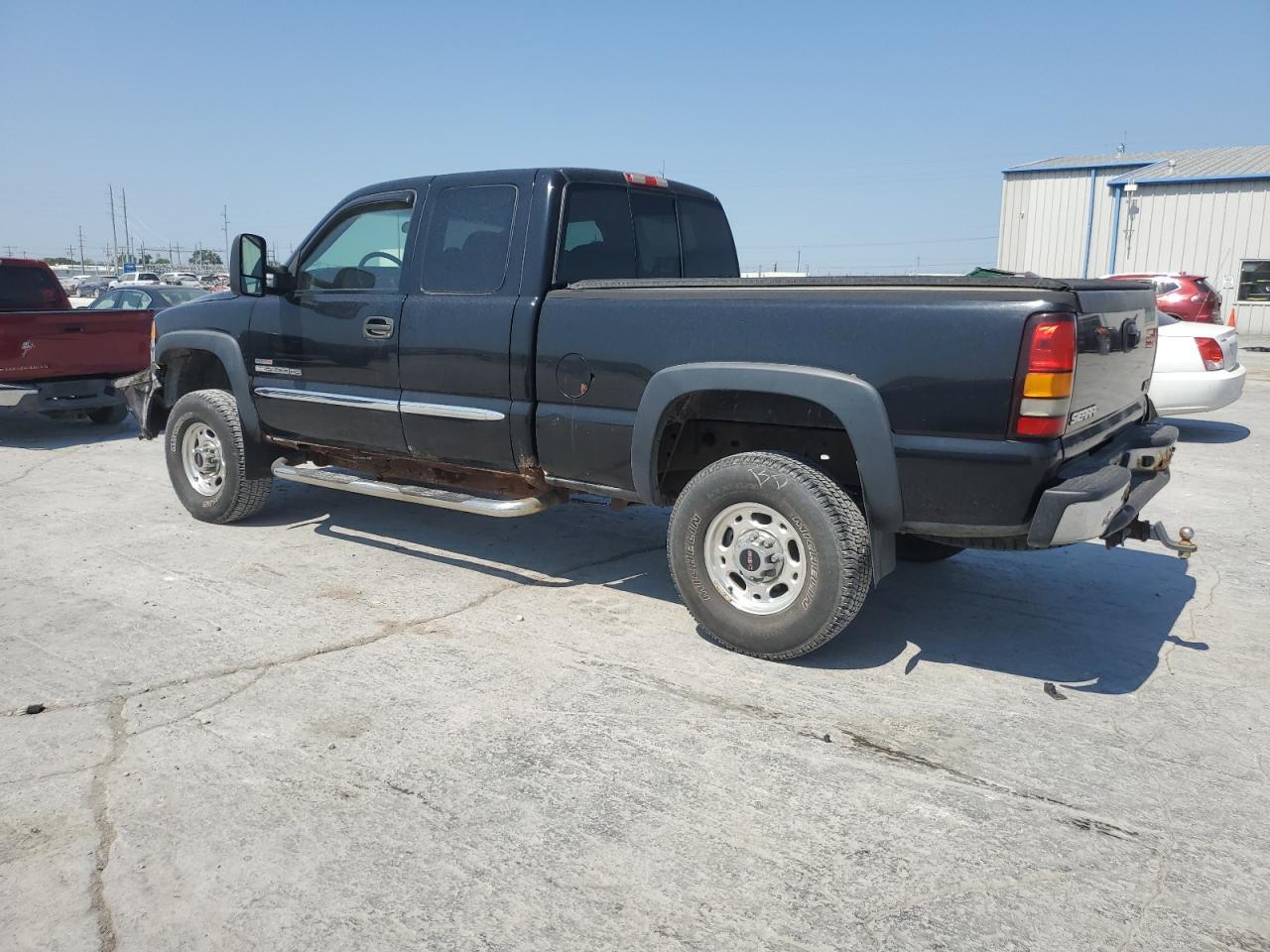 2003 GMC Sierra